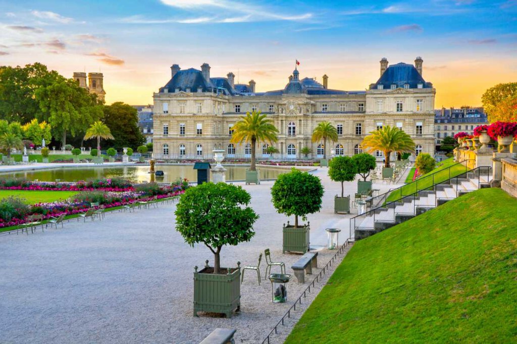 15 Top-Rated Tourist Attractions in France