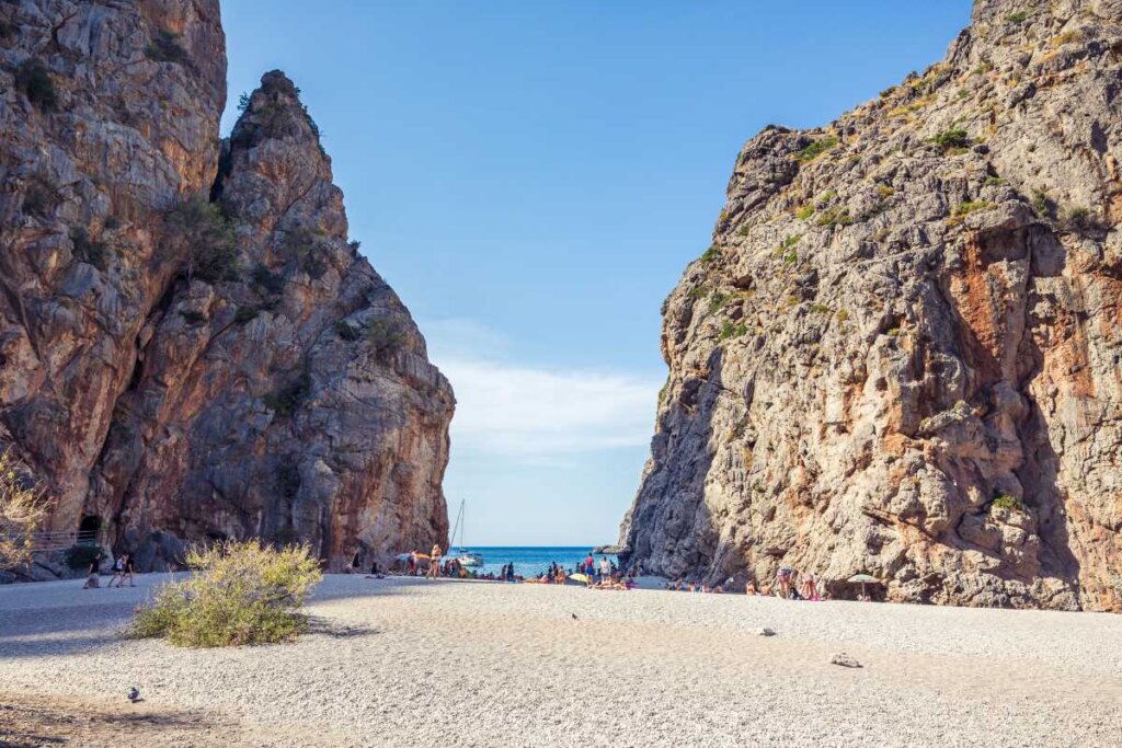 13 Top-Rated Beaches in Mallorca