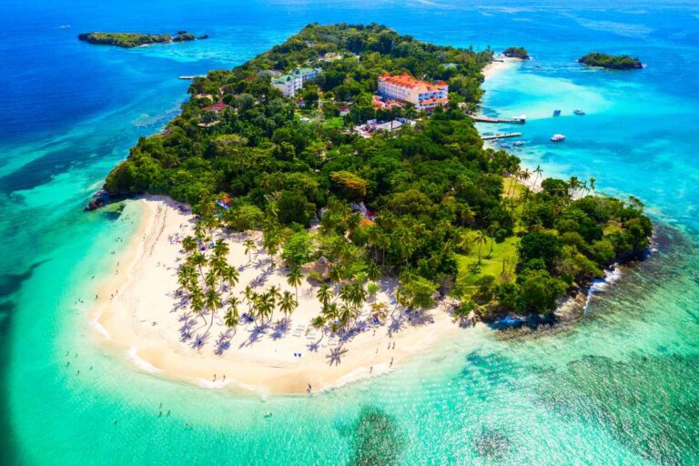12 Top-Rated beaches in the Dominican Republic