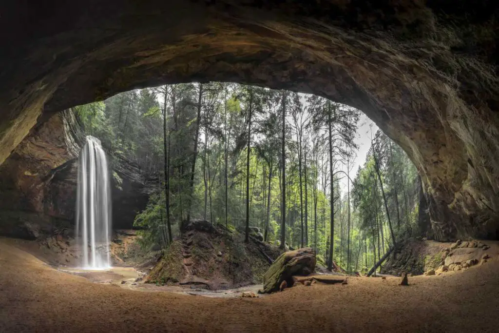 Best Waterfalls in Ohio