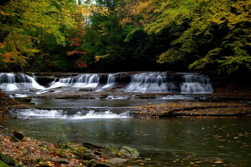 12 Top-Rated Waterfalls in Ohio