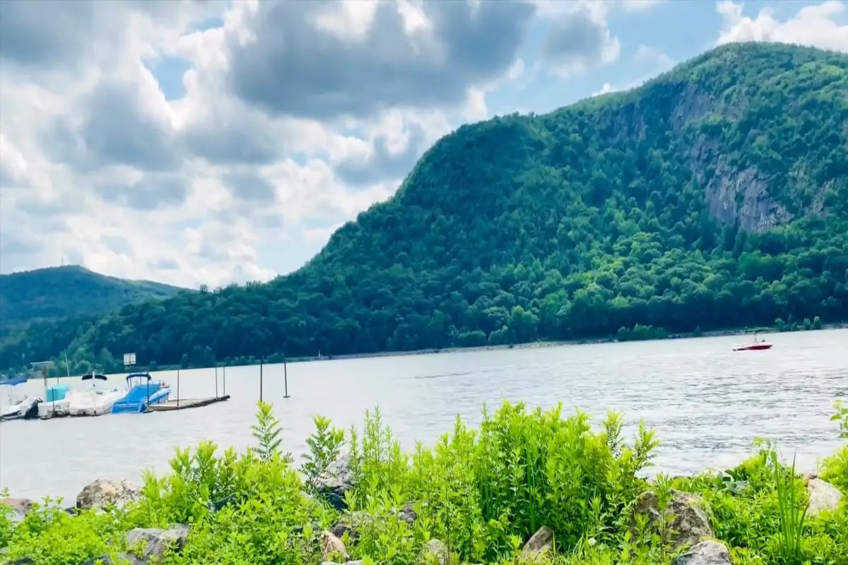 12 Best Things to Do in Cold Spring, New York